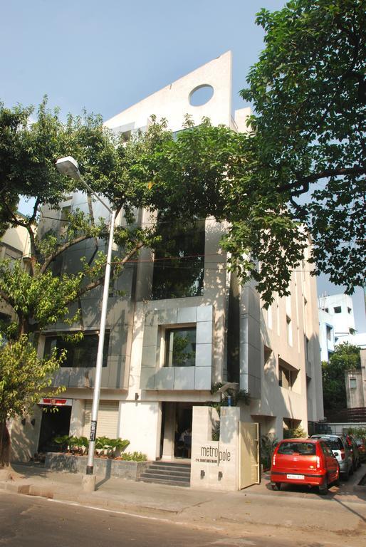Hotel Metropole Kolkata Luaran gambar