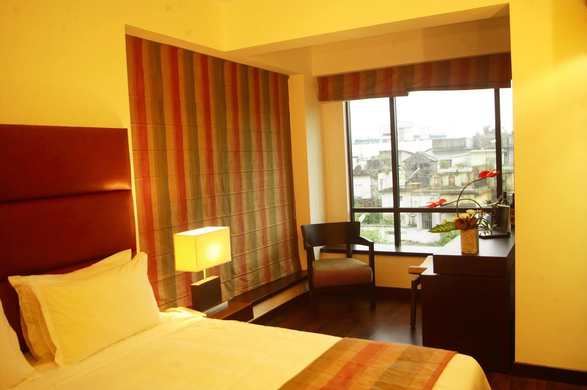 Hotel Metropole Kolkata Luaran gambar